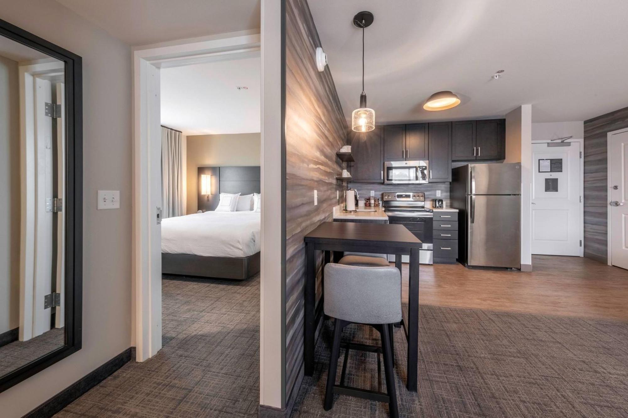 Residence Inn By Marriott Richmond At The Notch Шорт Пъмп Екстериор снимка