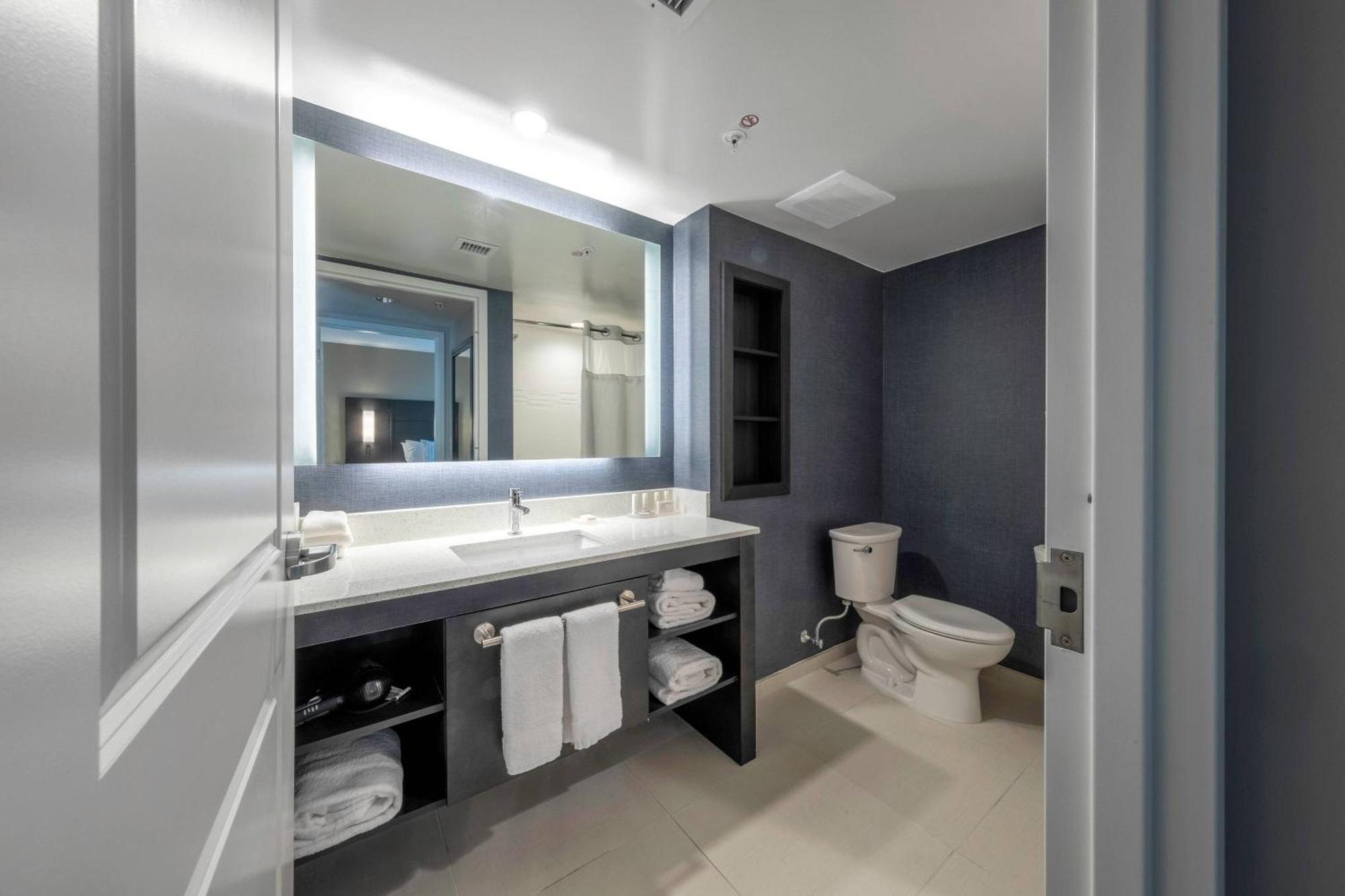 Residence Inn By Marriott Richmond At The Notch Шорт Пъмп Екстериор снимка